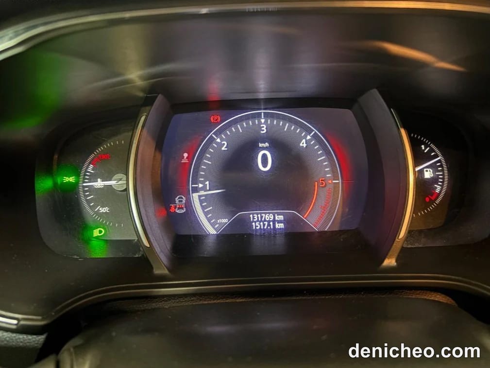 RENAULT MEGANE IV ESTATE 1.5 dCi 90ch / CARPLAY · photo 25