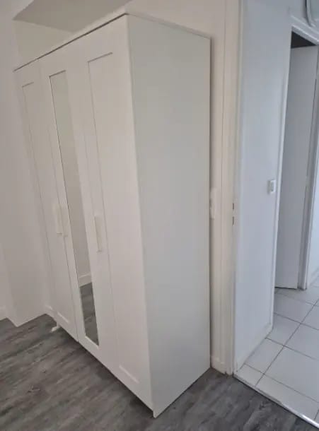 Armoire blanche IKEA modèle BRIMNES · photo 3