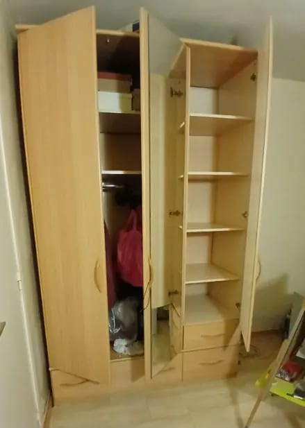 Armoire avec miroir · photo 2