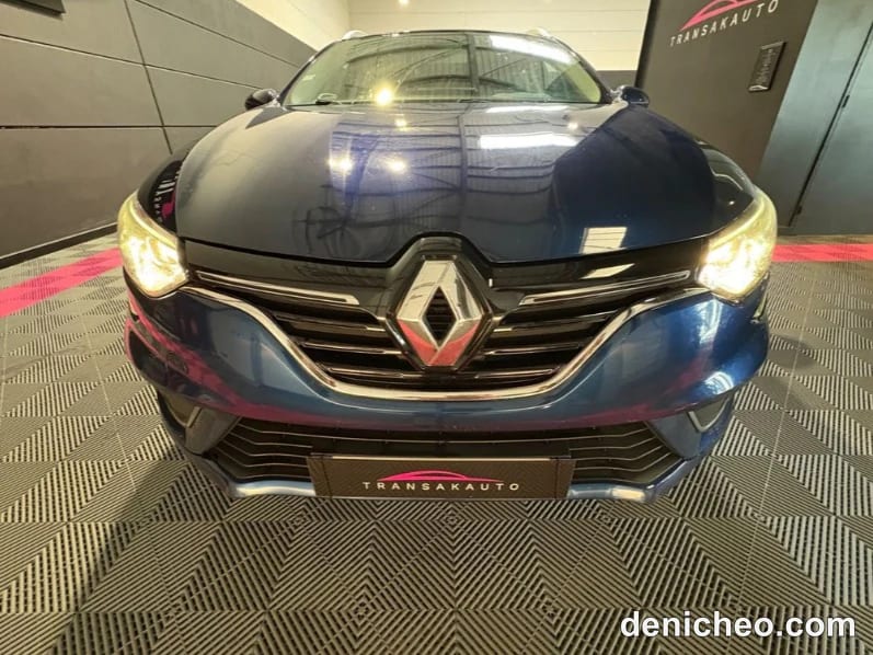 RENAULT MEGANE IV ESTATE 1.5 dCi 90ch / CARPLAY · photo 2