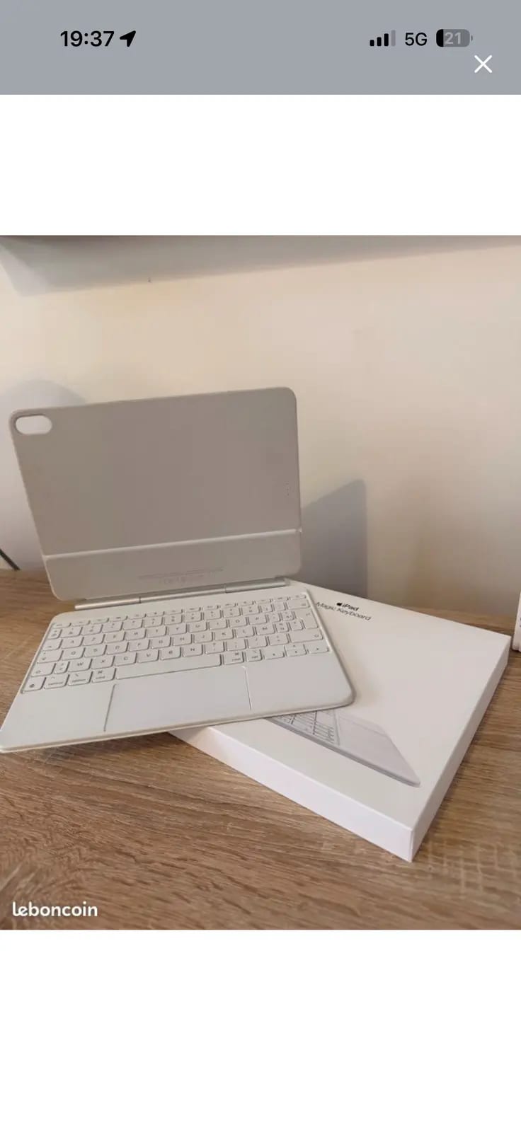 Apple magic air blanc · photo 1