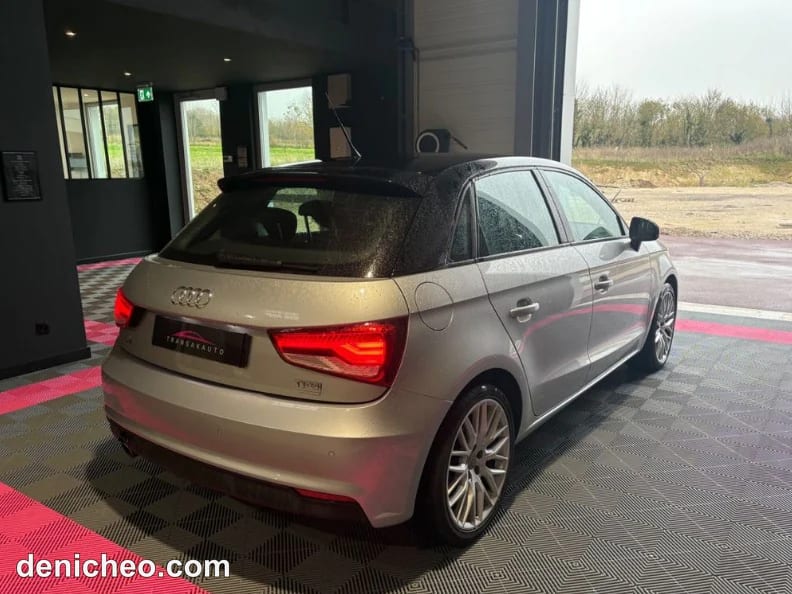 AUDI A1 SPORTBACK 1.0 TFSI ultra 95 S tronic 7 Midnight Series · photo 5