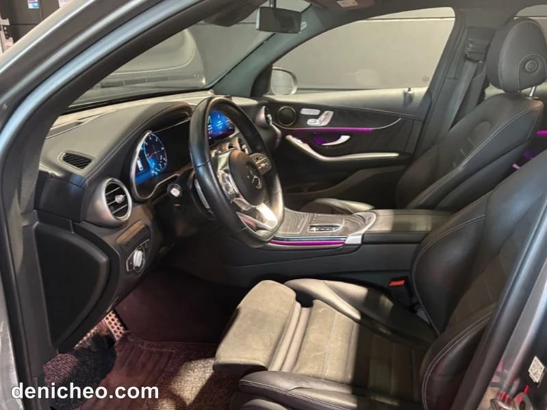 MERCEDES GLC COUPE 220d 9G-Tronic 4Matic AMG Line · photo 6