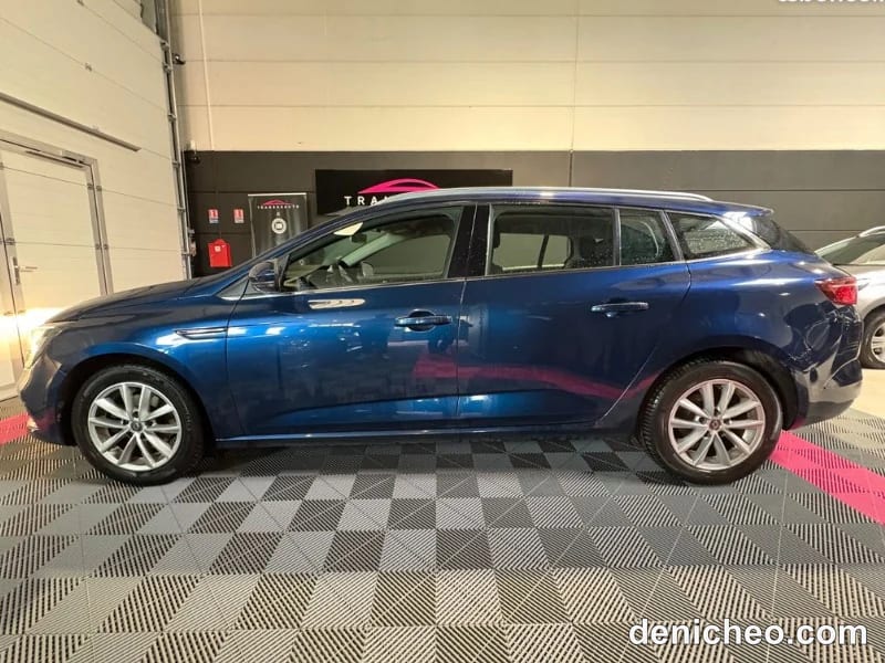 RENAULT MEGANE IV ESTATE 1.5 dCi 90ch / CARPLAY · photo 8