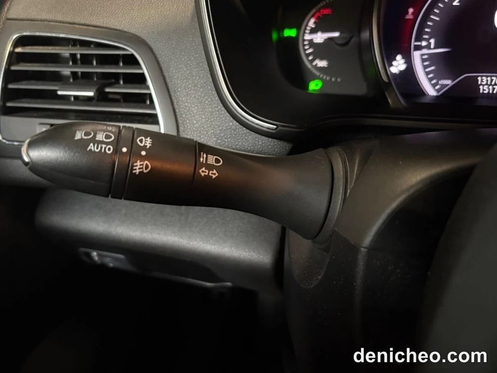 RENAULT MEGANE IV ESTATE 1.5 dCi 90ch / CARPLAY · photo 16