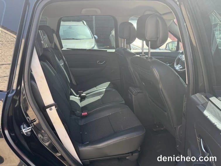 Renault Scenic 3 1.6 dci 130 energy bose edition · photo 6